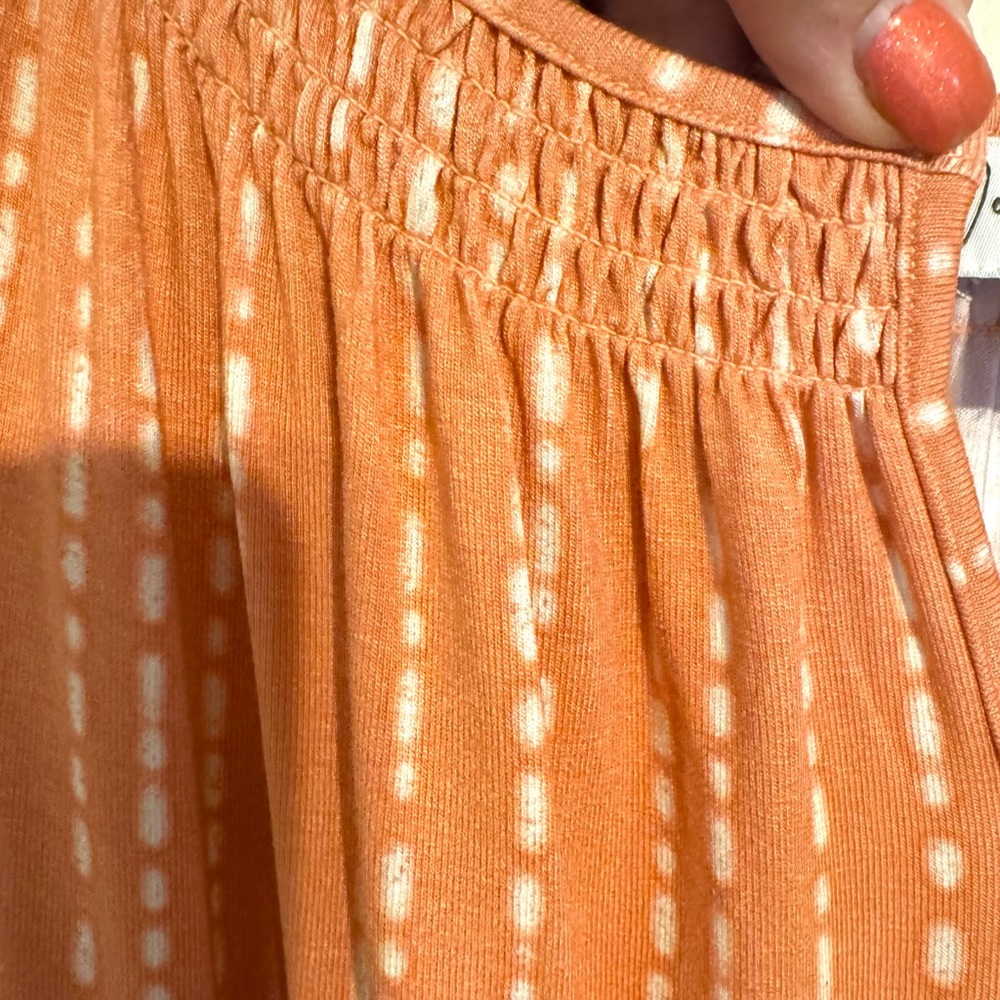 NWT WONDERLY PRINT SLEEVELESS TAN TOP SPRING/SUMMER  2X/PETITE     #CL - Picture 3 of 8